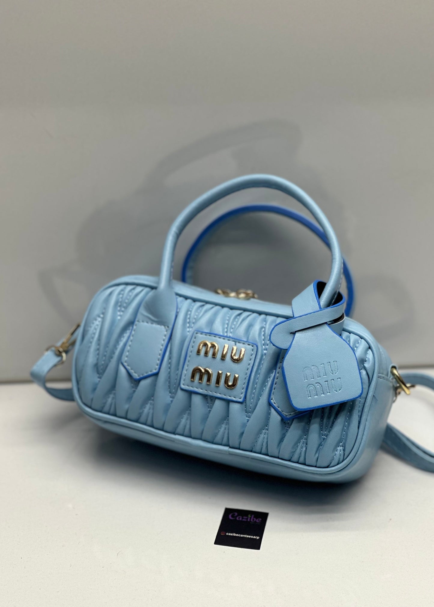 Miu Model Büzgülü Kadın Çantası