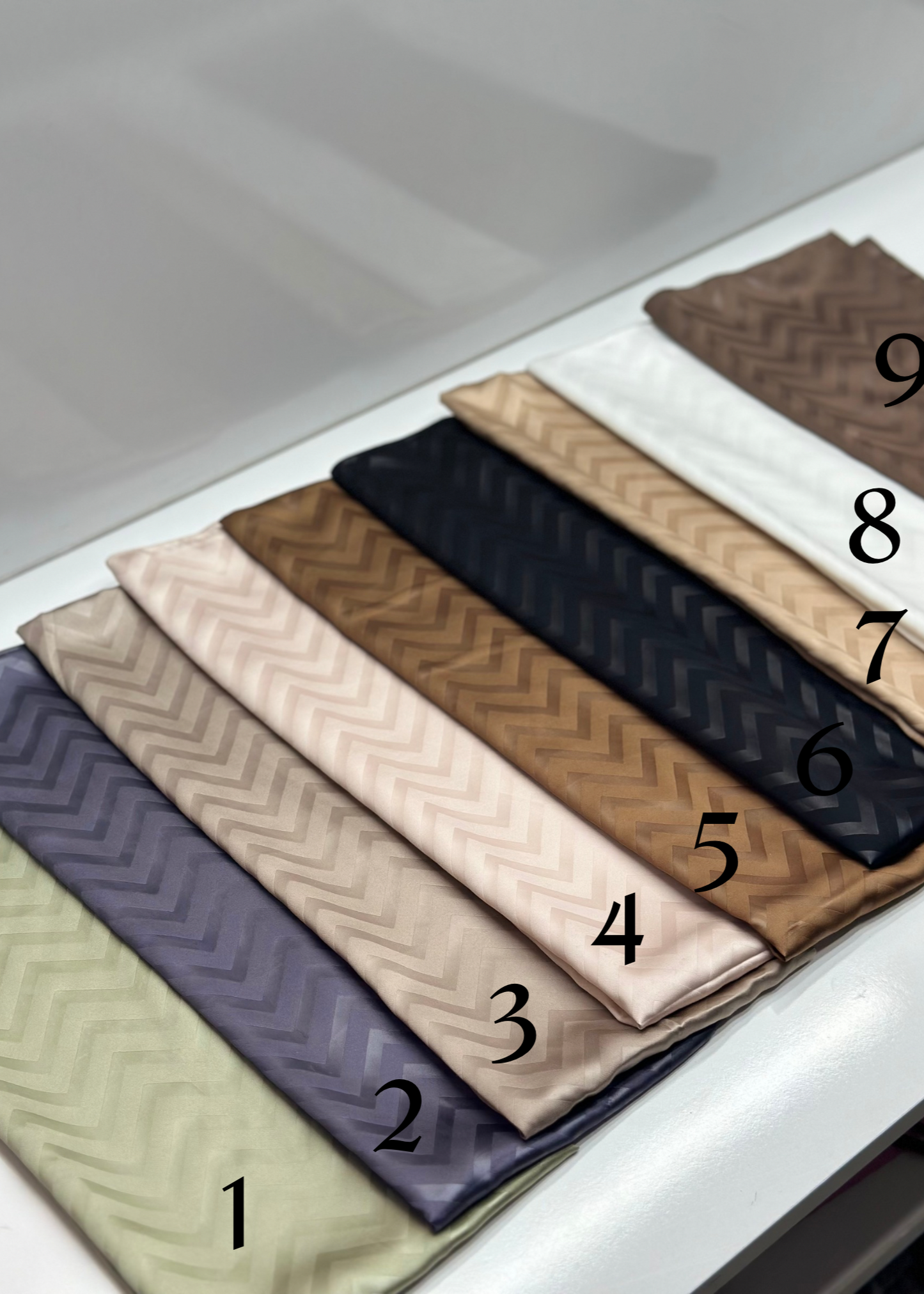 İtalyan Jakar Şal Zigzag Desen