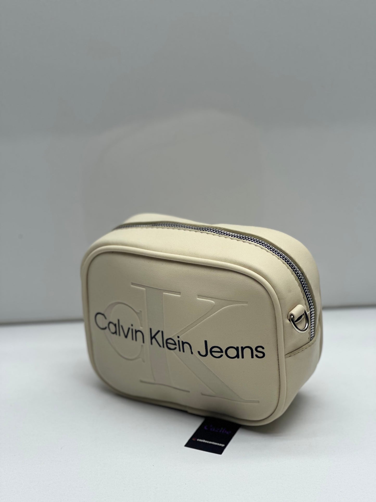 CalvinKleinJeans Model Çapraz Kadın Çanta