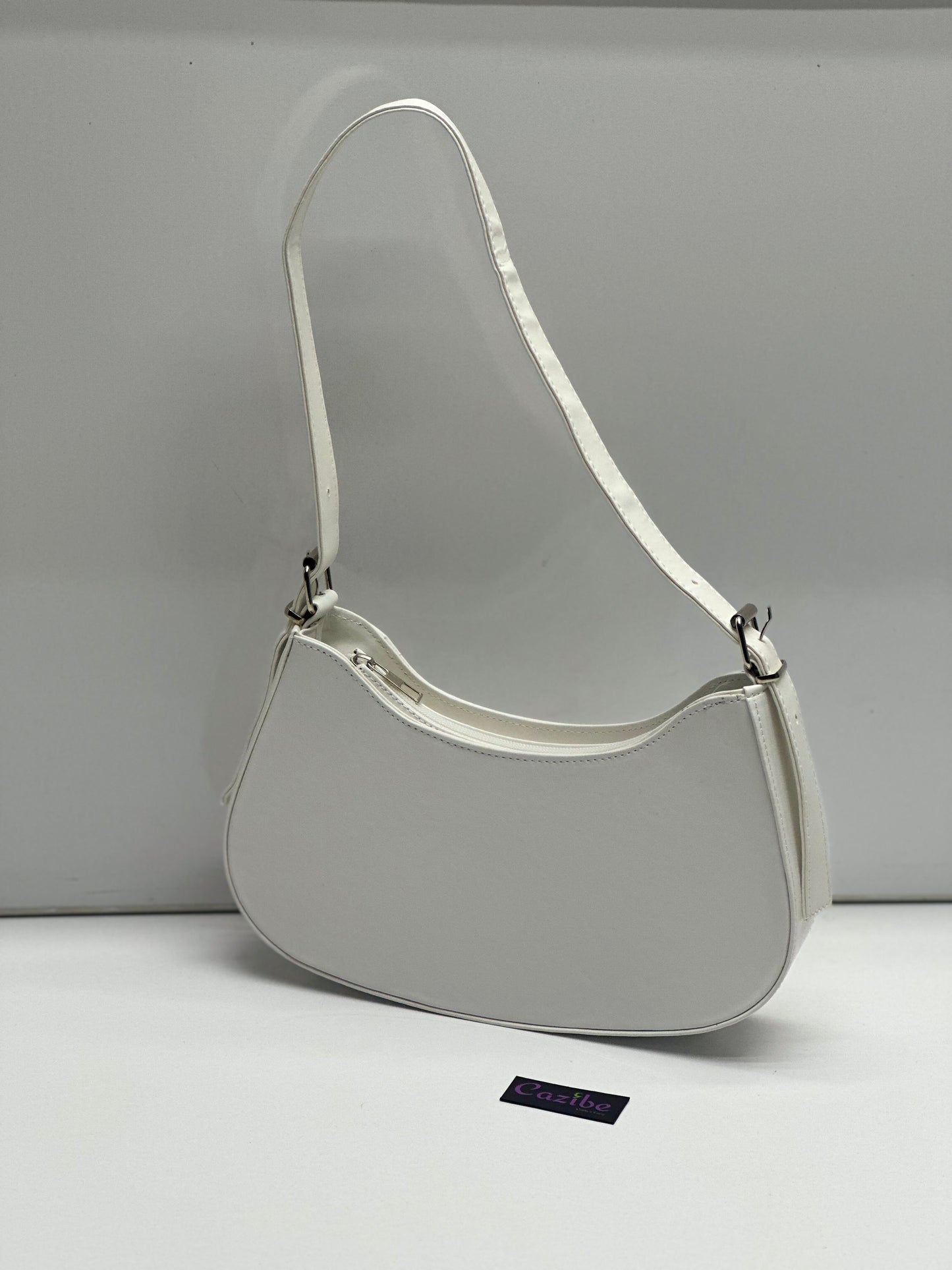 Basic Oval Kadın Baget Çanta