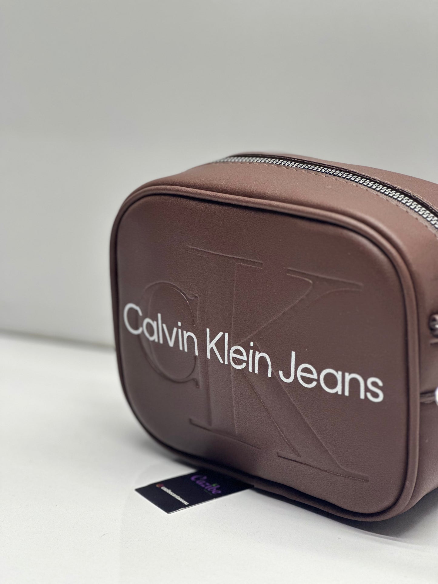 CalvinKleinJeans Model Çapraz Kadın Çanta
