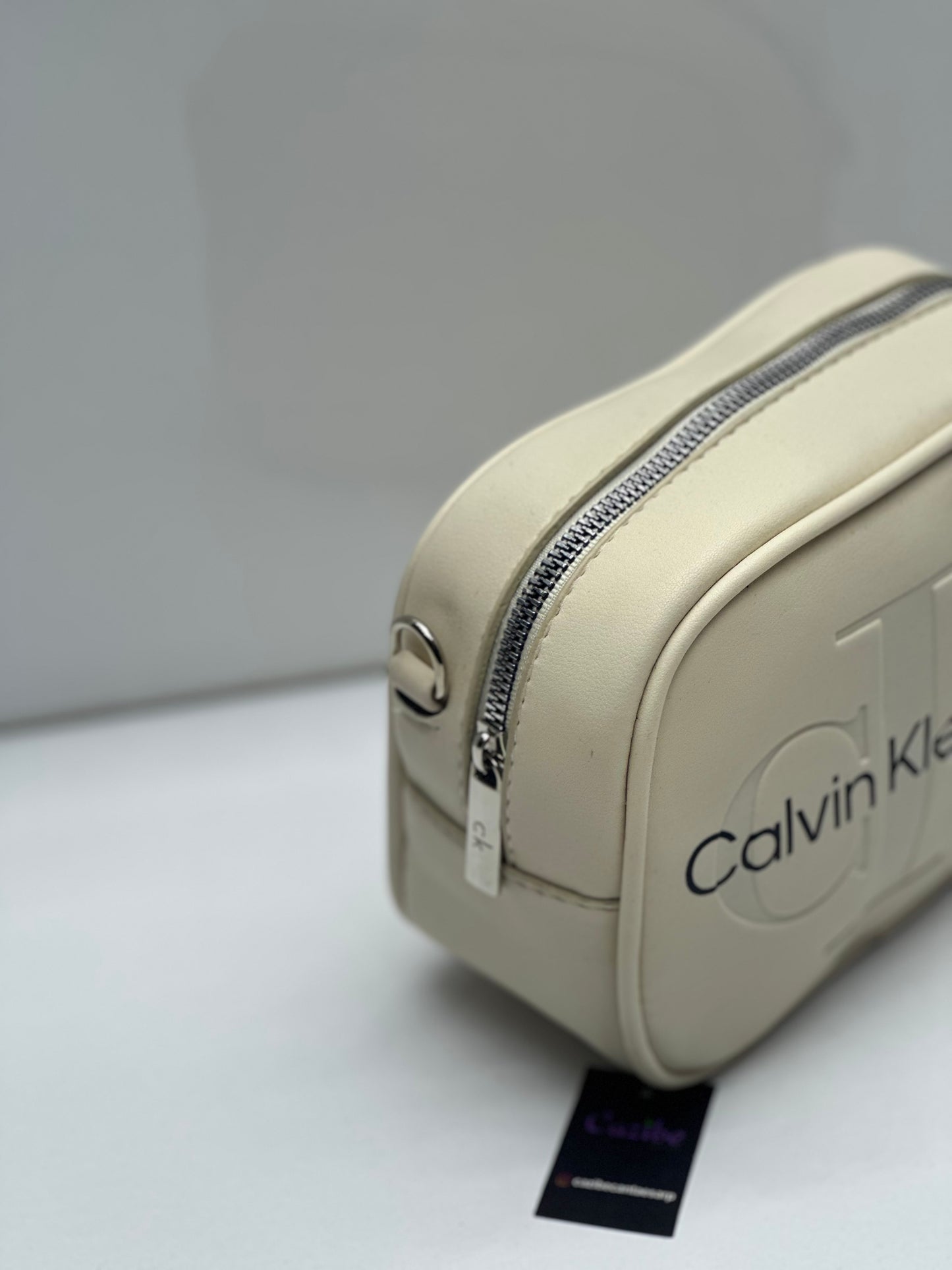 CalvinKleinJeans Model Çapraz Kadın Çanta